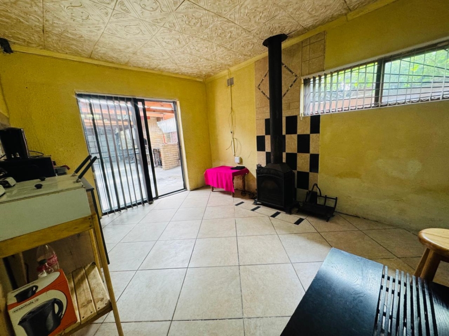 3 Bedroom Property for Sale in Ravensmead Western Cape